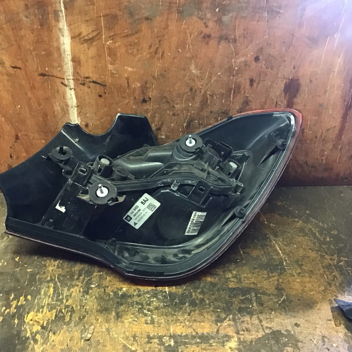 VAUXHALL CORSA E PASSENGERS SIDE N/S REAR LIGHT 13428455 2014 20208