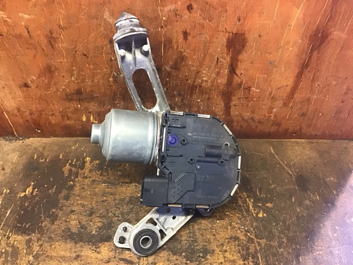 FORD FOCUS MK3 FRONT RIGHT DRIVER WIPER MOTOR  BM51 17504 BF 2011 20184