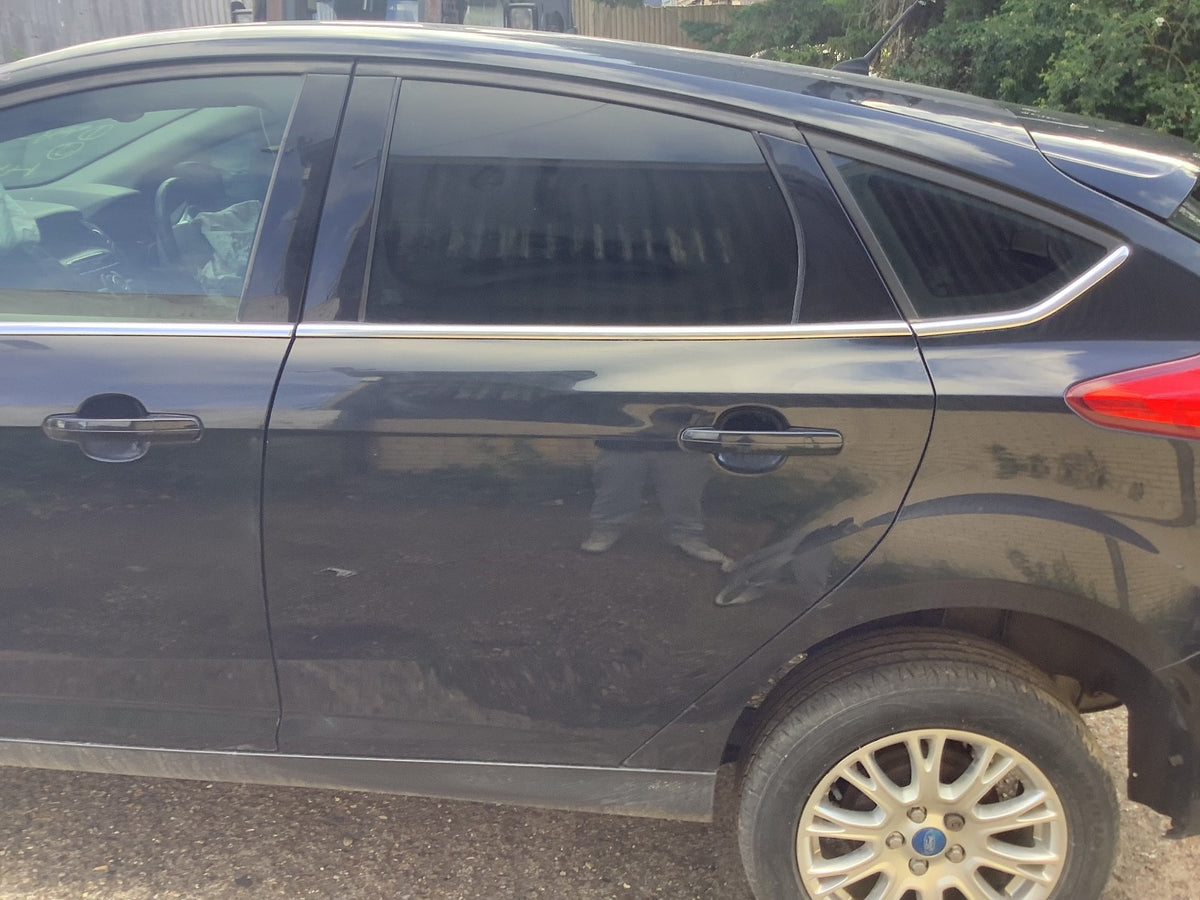 FORD FOCUS MK3 PASSENGER'S SIDE N/S REAR  DOOR PANTHER BLACK METALLIC 2011 20182
