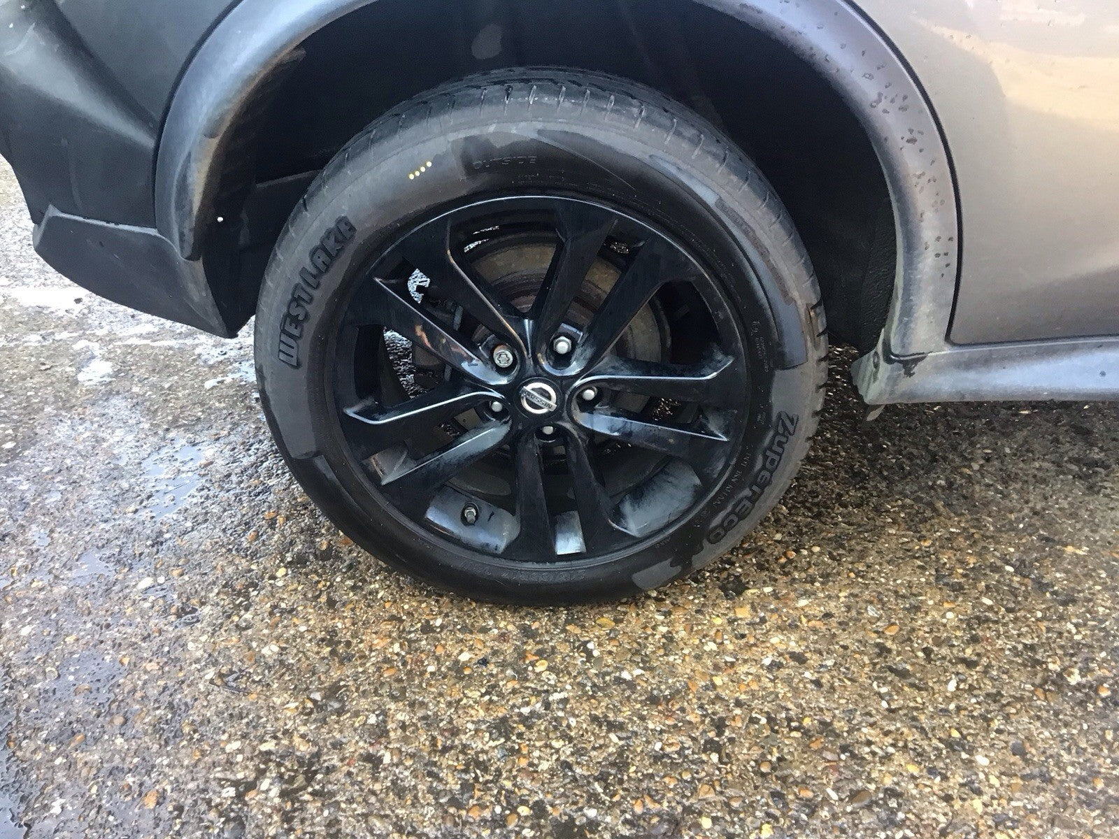 NISSAN JUKE ALLOY WHEEL 17'' TYRE 215X55X17 2012 20180