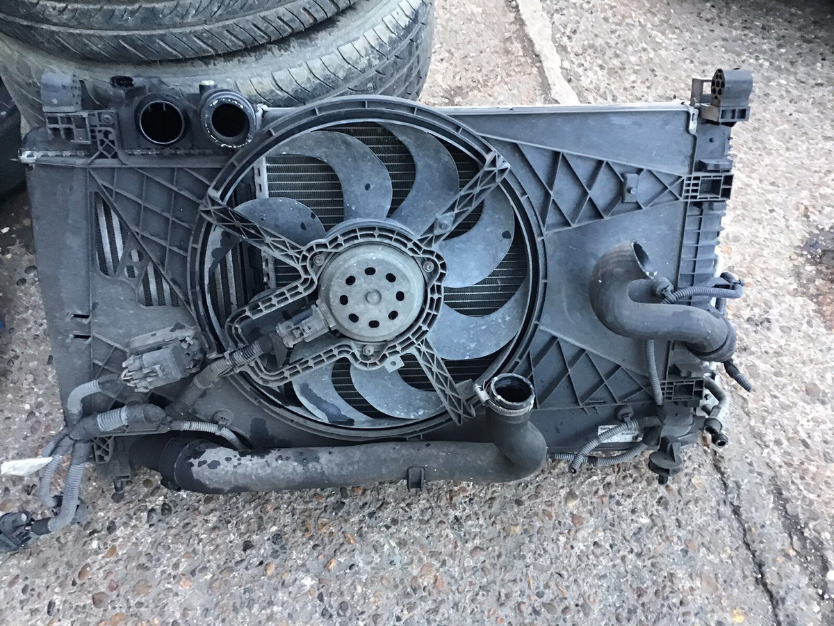 VAUXHALL MERIVA B 1.4 TURBO RADIATOR PACK RADIATOR FAN 13330996 2010 20175