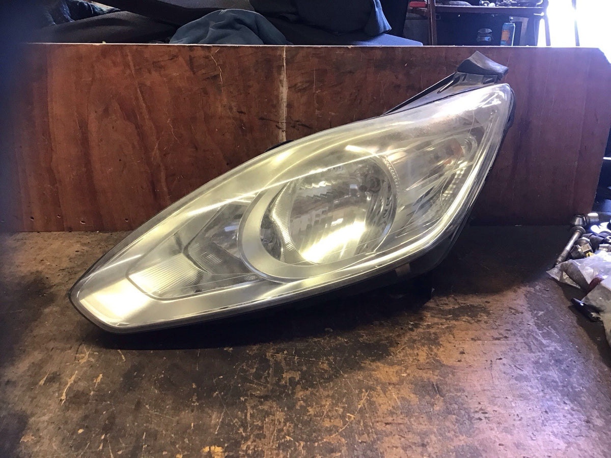 FORD C MAX  PASSENGER'S SIDE N/S HEADLIGHT AM5113W030BF 2010 20150