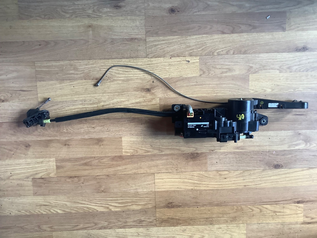 VOLKSWAGEN SHARAN MK2 DRIVERS SIDE SLIDING REAR DOOR MOTOR 7N0959244 10 20230