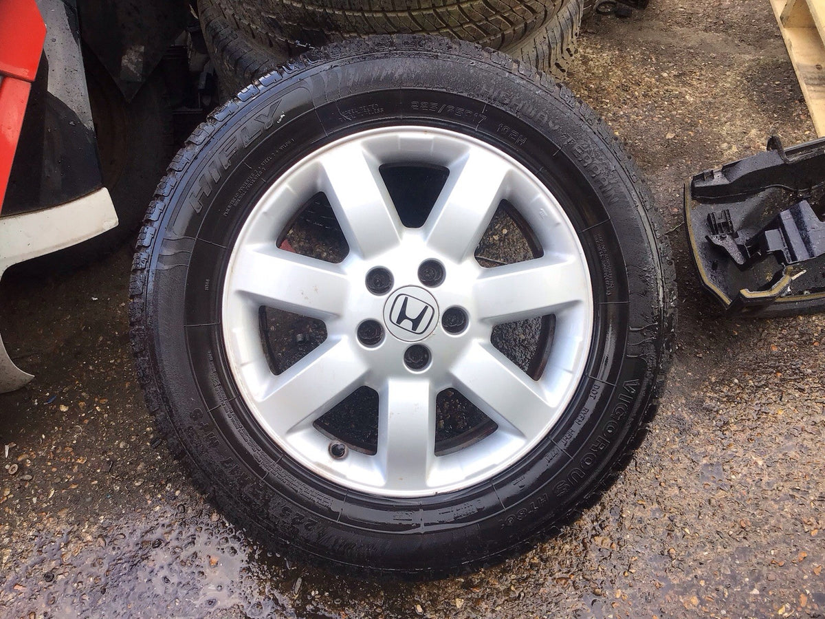 HONDA  CR V  ALLOY WHEEL 17'' TYRE 215X65X17 SWA 765A 2006 20120