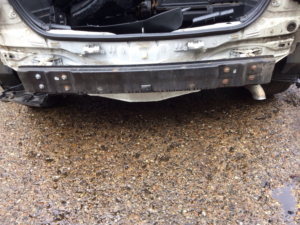 TOYOTA VERSO REAR BUMPER SUPPORT BAR CRASH BAR 2013 20180
