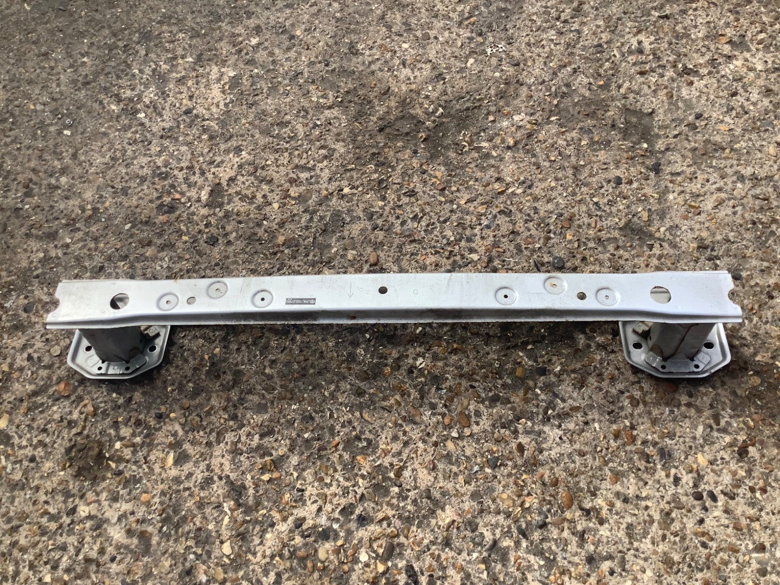 TOYOTA IQ REAR CRASH BAR BUMPER SUPPORT BAR 2009   20140