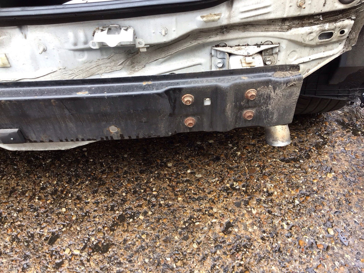 TOYOTA VERSO REAR BUMPER SUPPORT BAR CRASH BAR 2013 20187