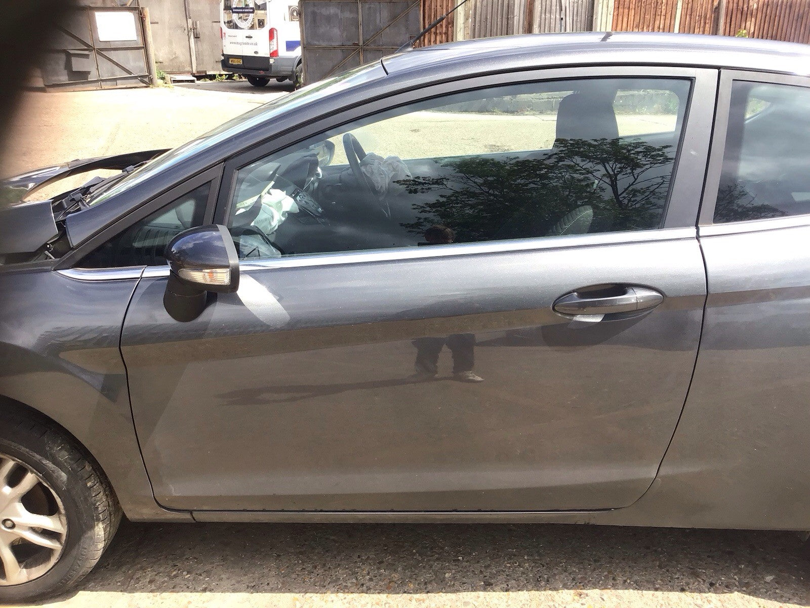 FORD FIESTA MK7 PASSENGERS SIDE N/S FRONT DOOR MAGNETIC GREY J7 3 DOOR 2008 20171