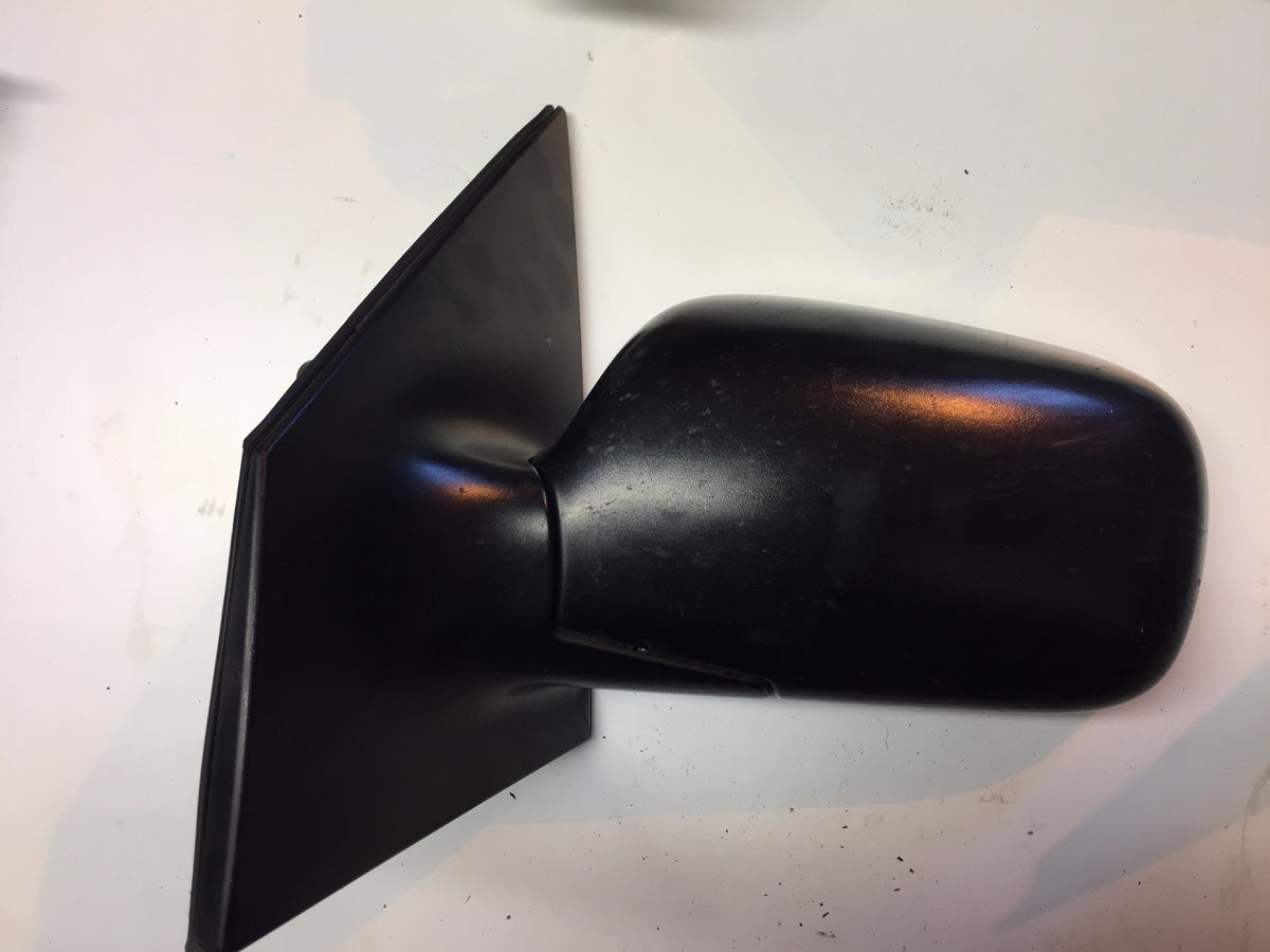 TOYOTA YARIS M1 N/S PASSENGE SIDE DOOR MIRROR MANUAL BLACK P/N 87949 0D020 003