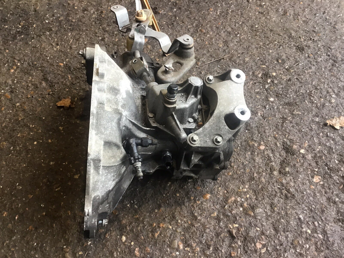 VAUXHALL CORSA D GEARBOX MANUAL 1.2 PETROL CODE ML5 5 SPEED 2010 20142