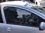TOYOTA AYGO MK1 DRIVER'S O/S SIDE FRONT WINDOW GLASS WINDOW 5 DOOR 2005 20145