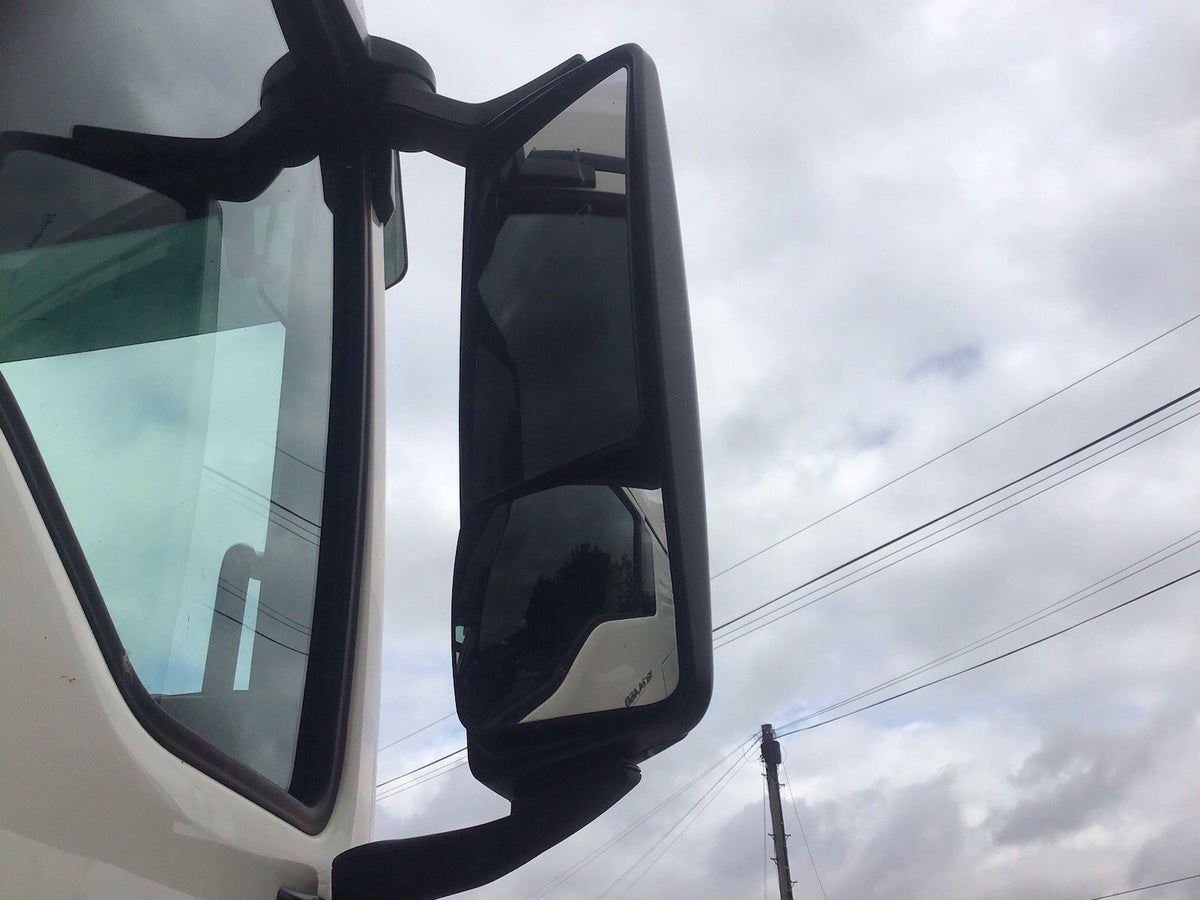 MAN TGX 24.460 DRIVER SIDE O/S DOOR MIRROR 2016 20195