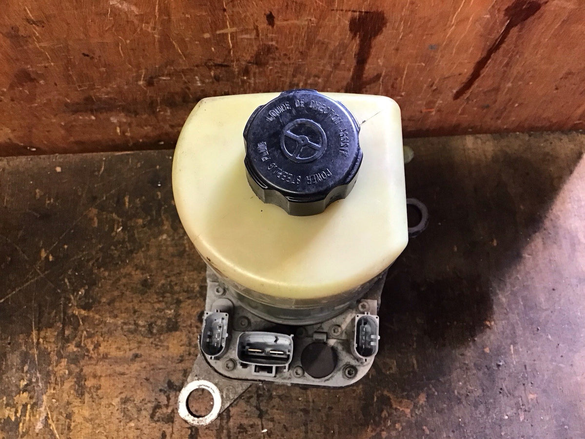 FORD FOCUS MK2  ELECTRIC POWER STEERING PUMP 4M513K514CA 2005 20106