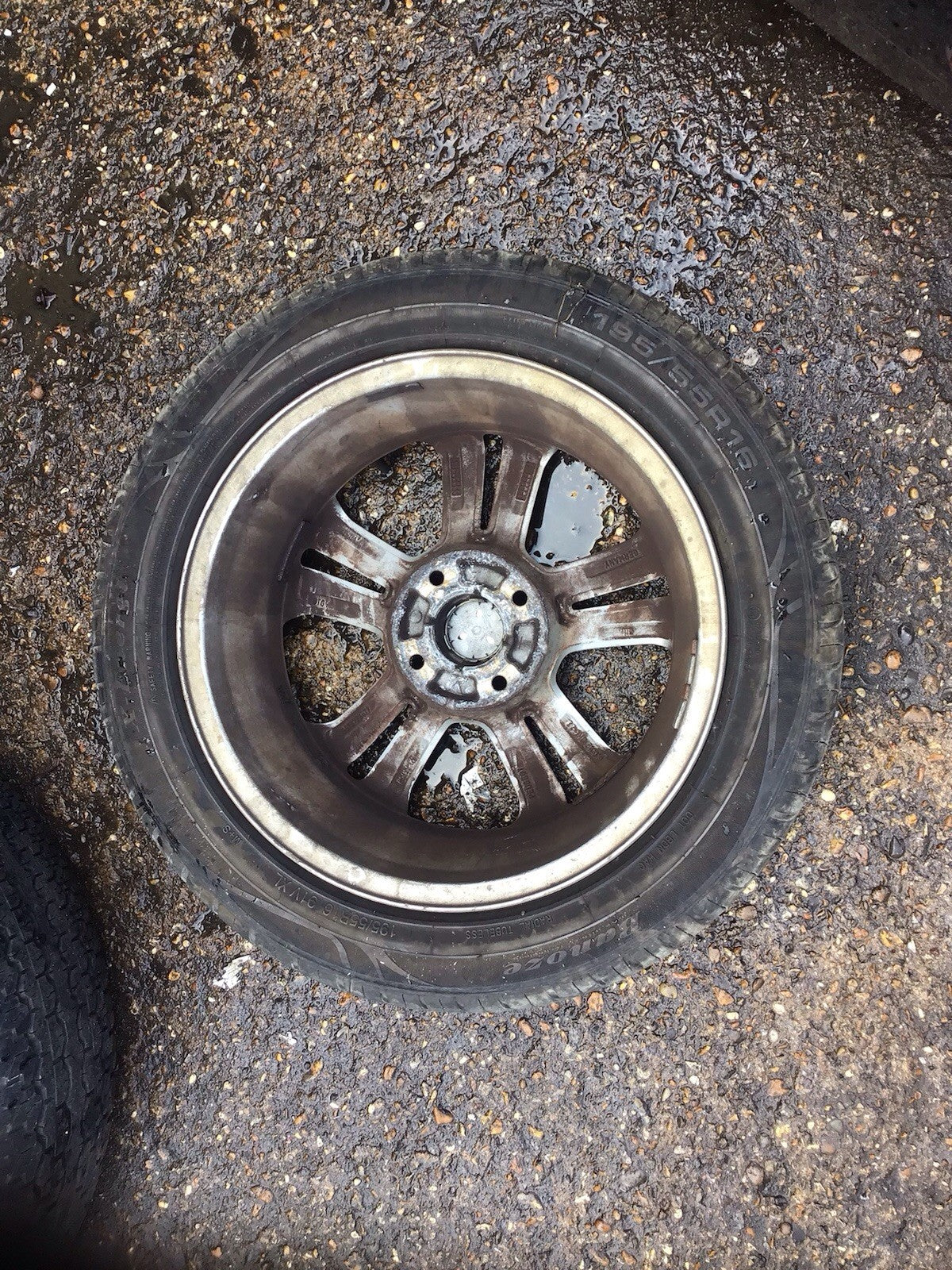 PEUGEOT 208 MK1 ALLOY WHEEL 16'' 9673773677 TYRE 195X65R16 2012 20188
