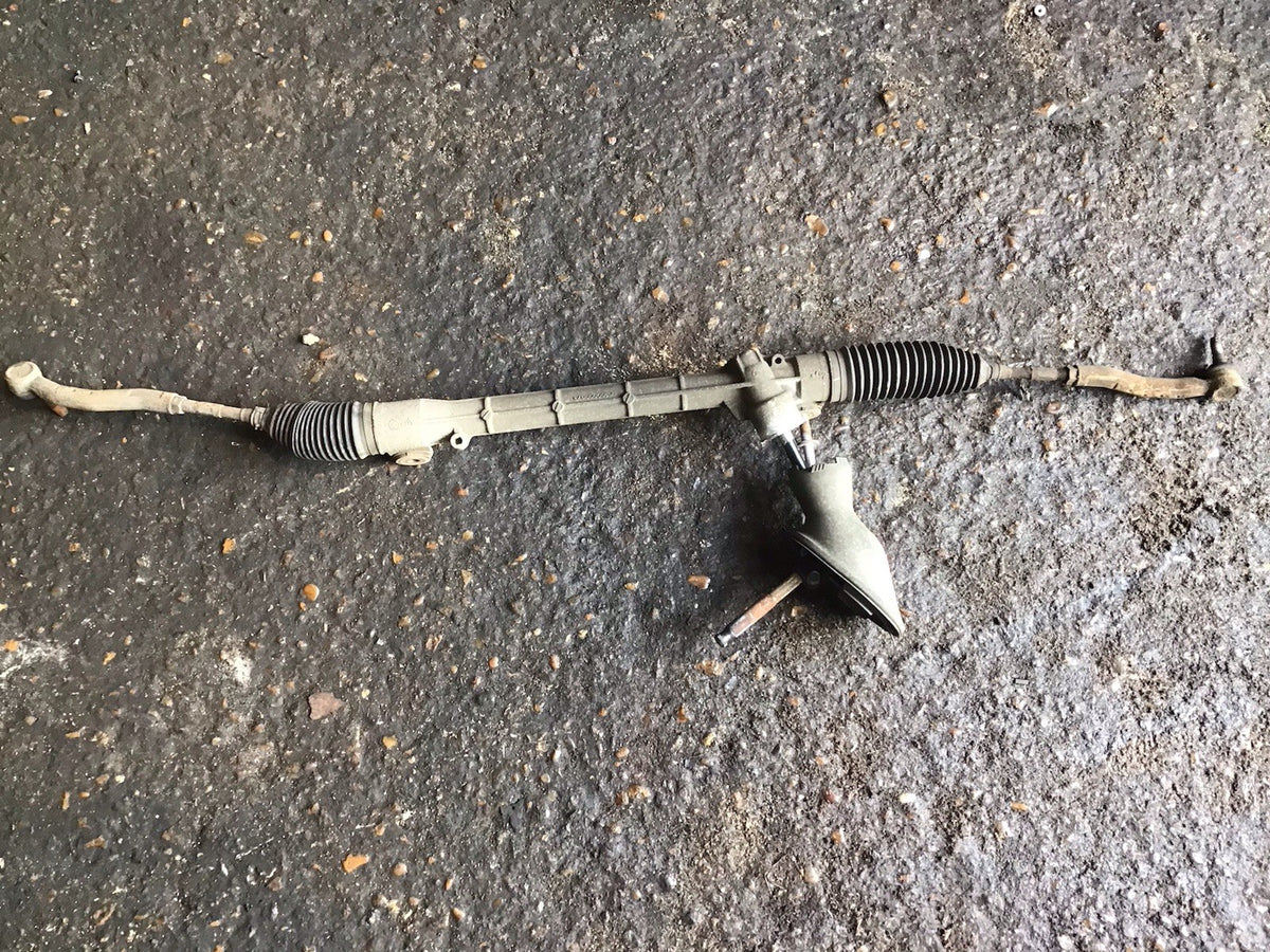 TOYOTA YARIS MK2 POWER STEERING RACK  2006 20112