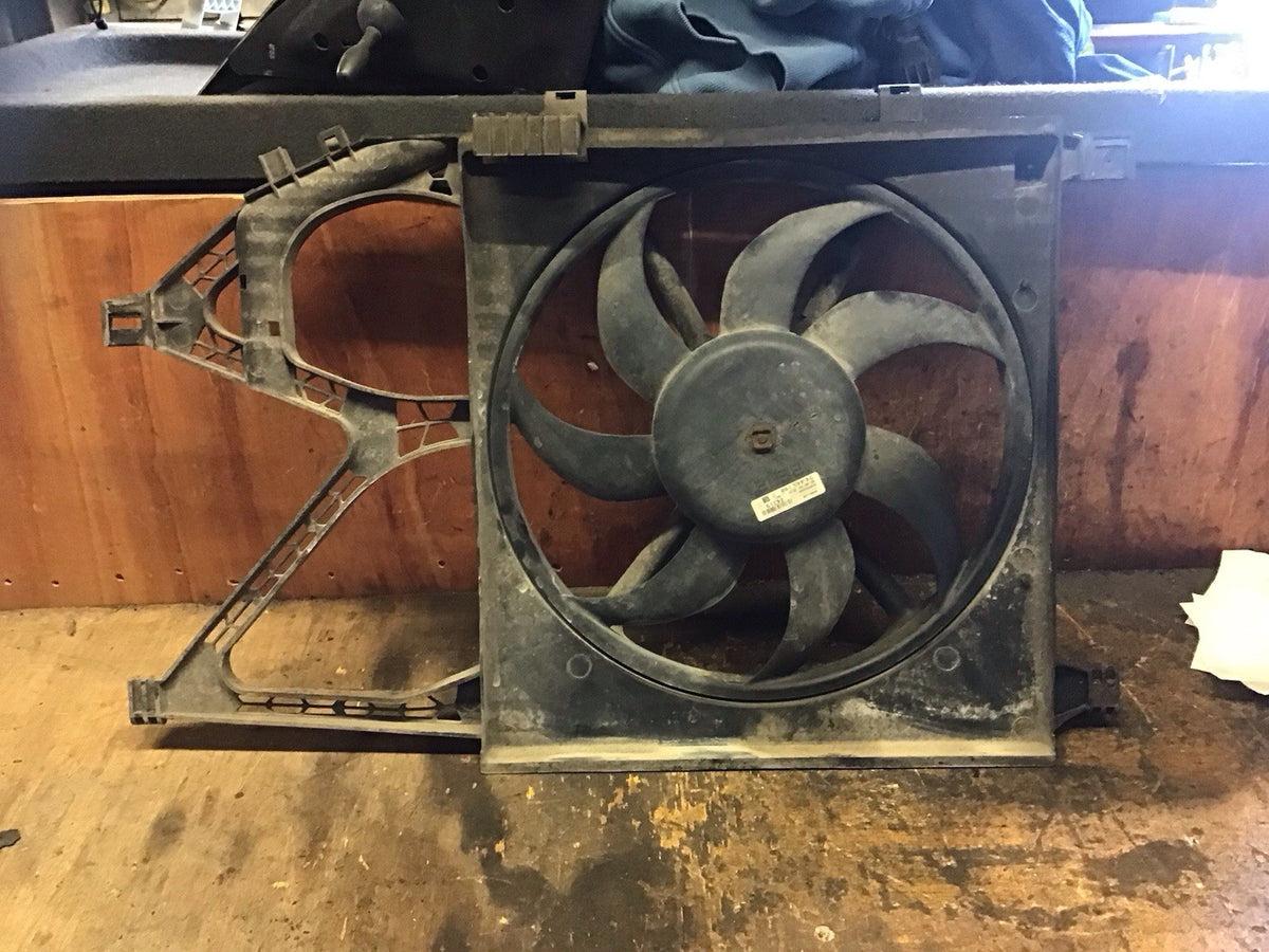 VAUXHALL CORSA C RADIATOR FAN COWLING 13123728 2010 20144