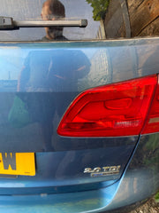 VOLKSWAGEN TOURAN DRIVER'S SIDE O/S REAR LIGHT REAR TAILGATE LIGHT 2010 20152