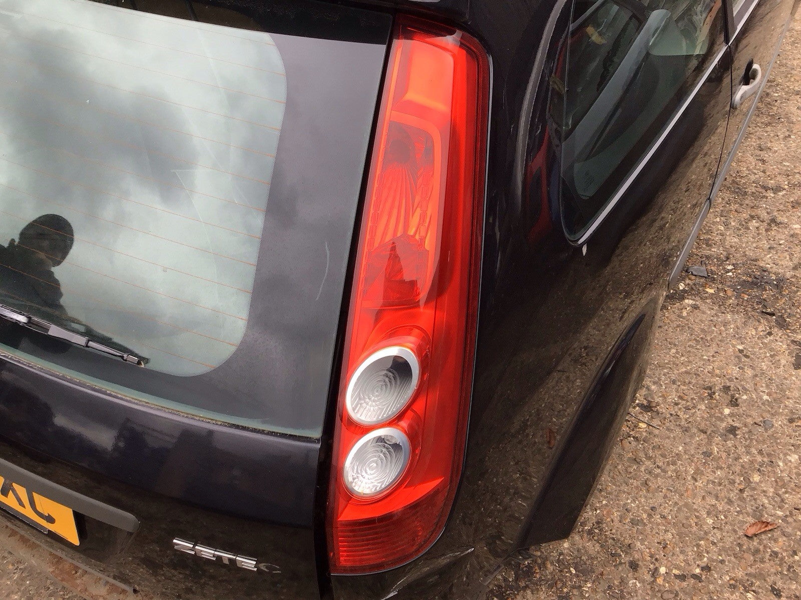 FORD FIESTA MK6 DRIVER'S SIDE O/S REAR LIGHT REAR LIGHT CLUSTER 3DOOR  2004 20080
