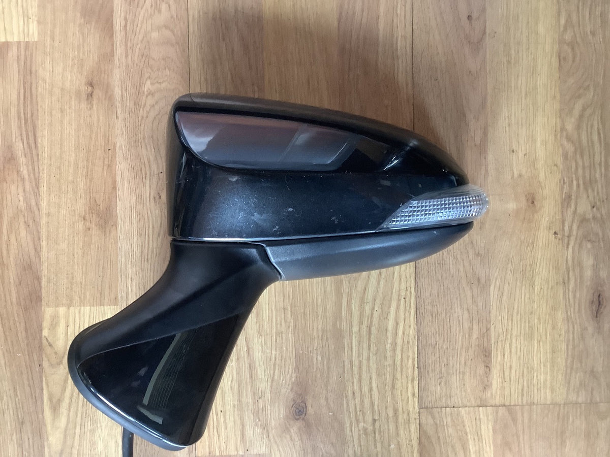 TOYOTA VERSO MK2 PASSENGER'S SIDE N/S DOOR MIRROR ECLIPSE BLACK 209 2013 20184