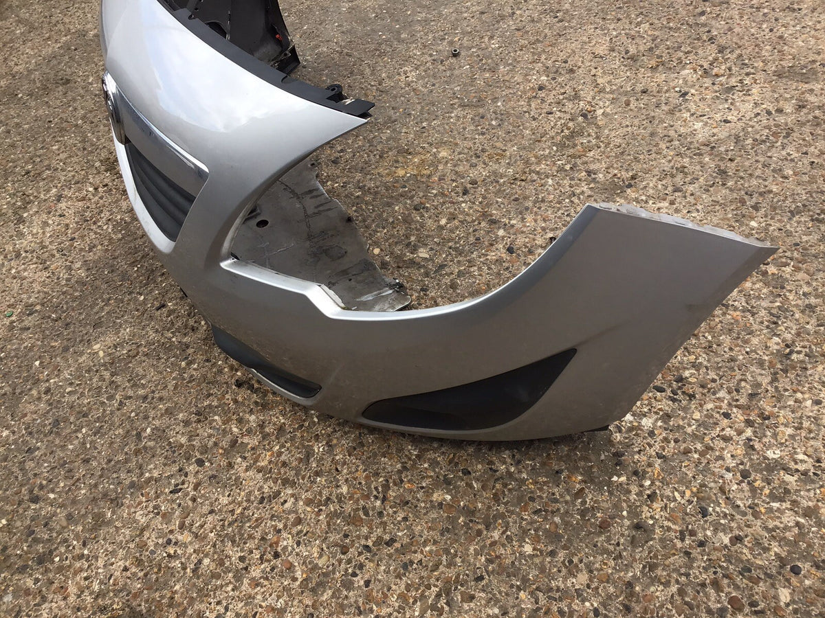 VAUXHALL MERIVA B FRONT BUMPER SILVER DAMAGED 2010 201710