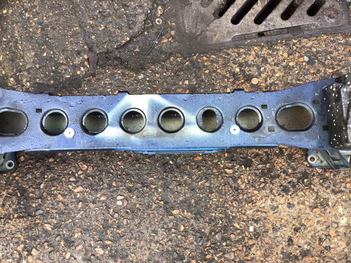 FORD FOCUS MK3 FRONT BUMPER SUPPORT BAR CRASH BAR 2011 201412