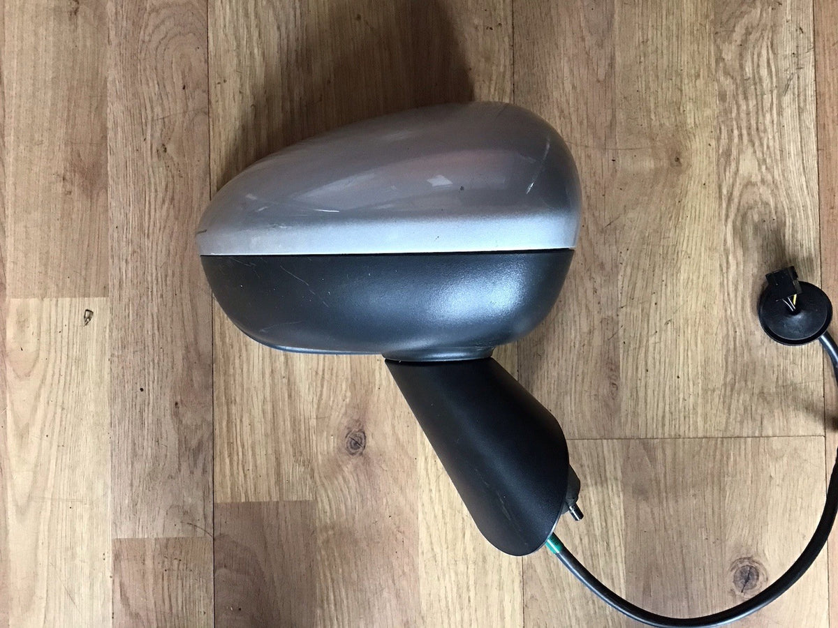 VAUXHALL MERIVA DRIVER O/S DOOR MIRROR IN SILVER 024485 2004 105