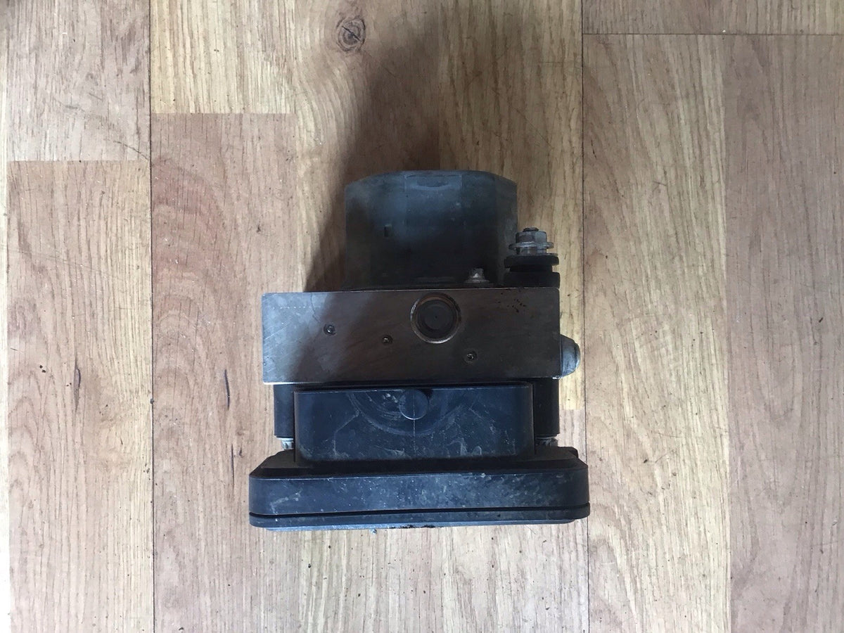 VAUXHALL CORSA E 1.4 PETROL ABS PUMP MODULE 39084530 2015 20190
