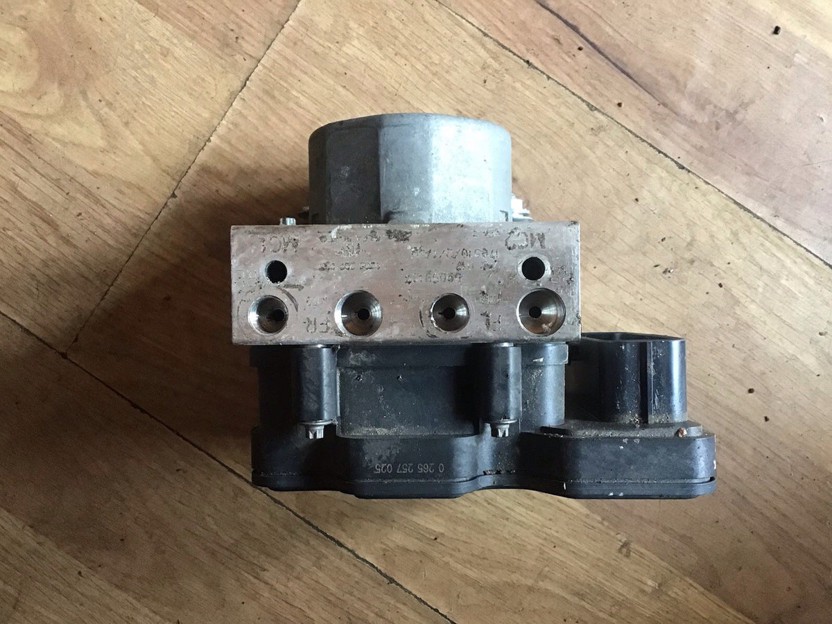 FIAT GRAND PUNTO ABS PUMP MODULE 52059127 2012 20181