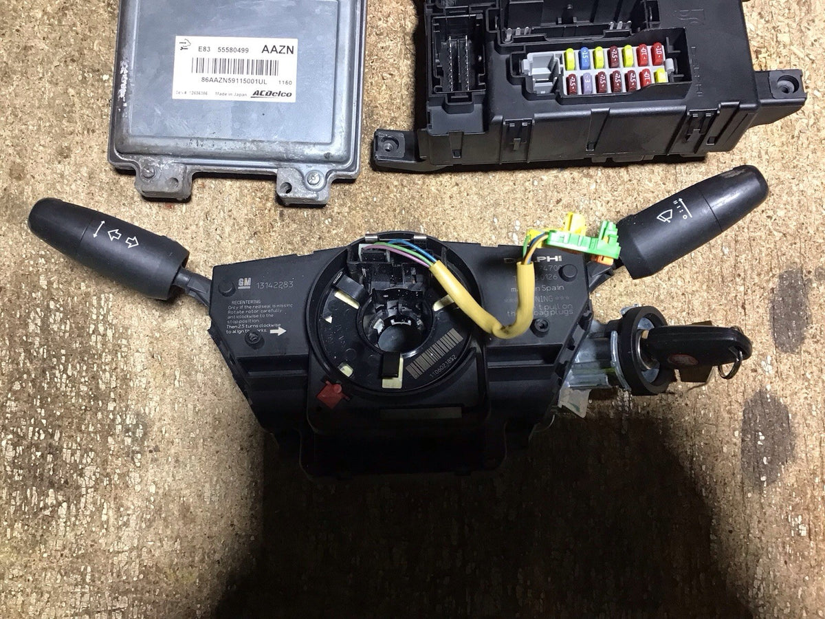 VAUXHALL CORSA D 1.2 PETROL ECU KIT 55580499 AAZN A12XER 2010 20146