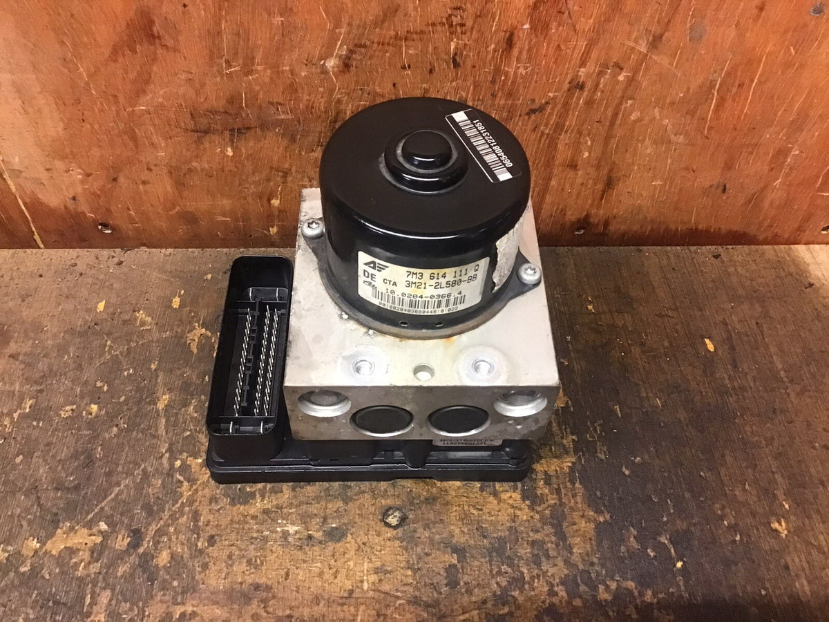 VOLKSWAGEN SHARAN ABS PUMP MODULE 7M3614111Q  7M3907379G 2004 20107