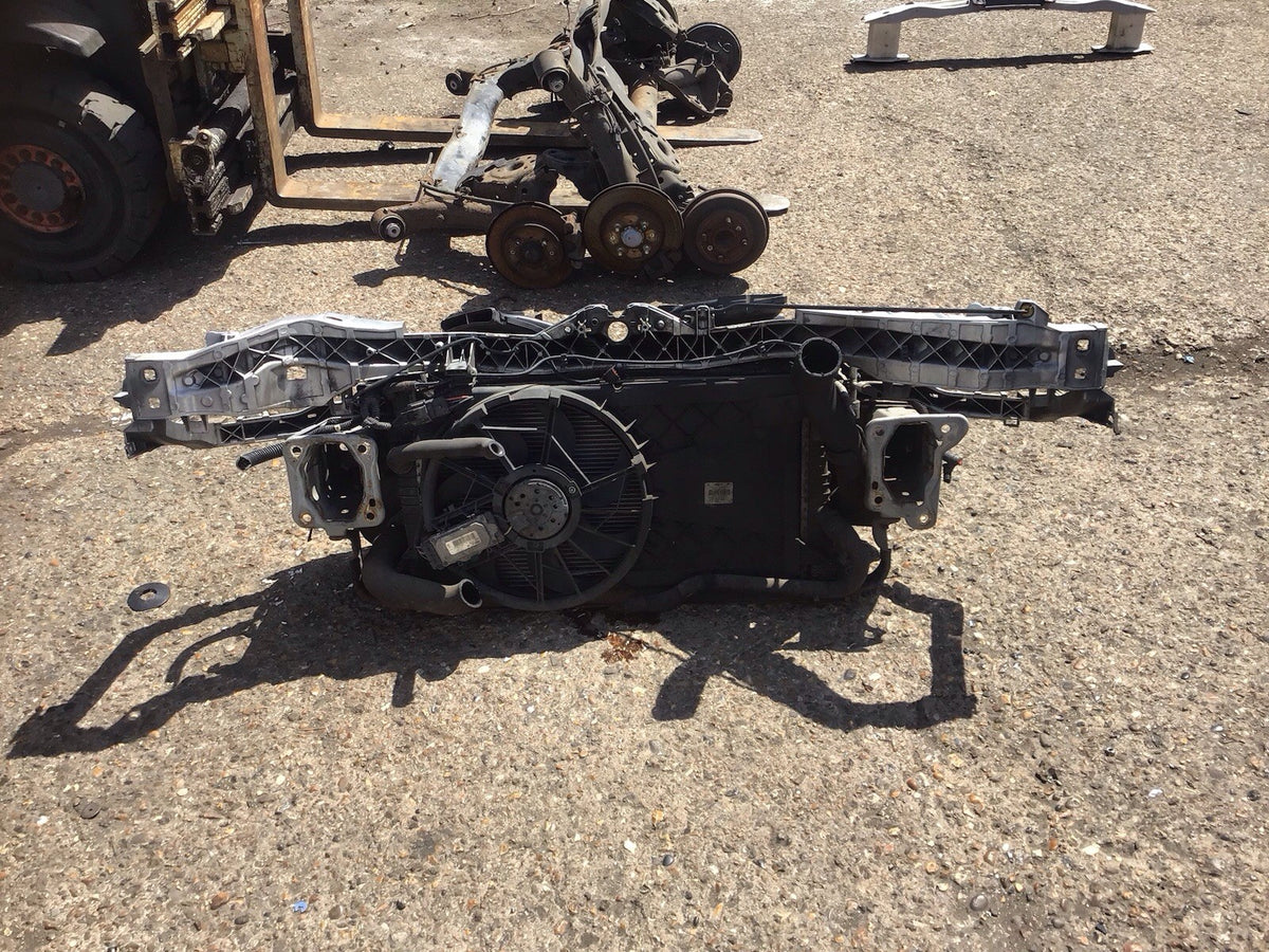 FORD FOCUS MK2 1.6 DIESEL  FRONT SLAM PANEL WITH CRASH BAR 2008 20107