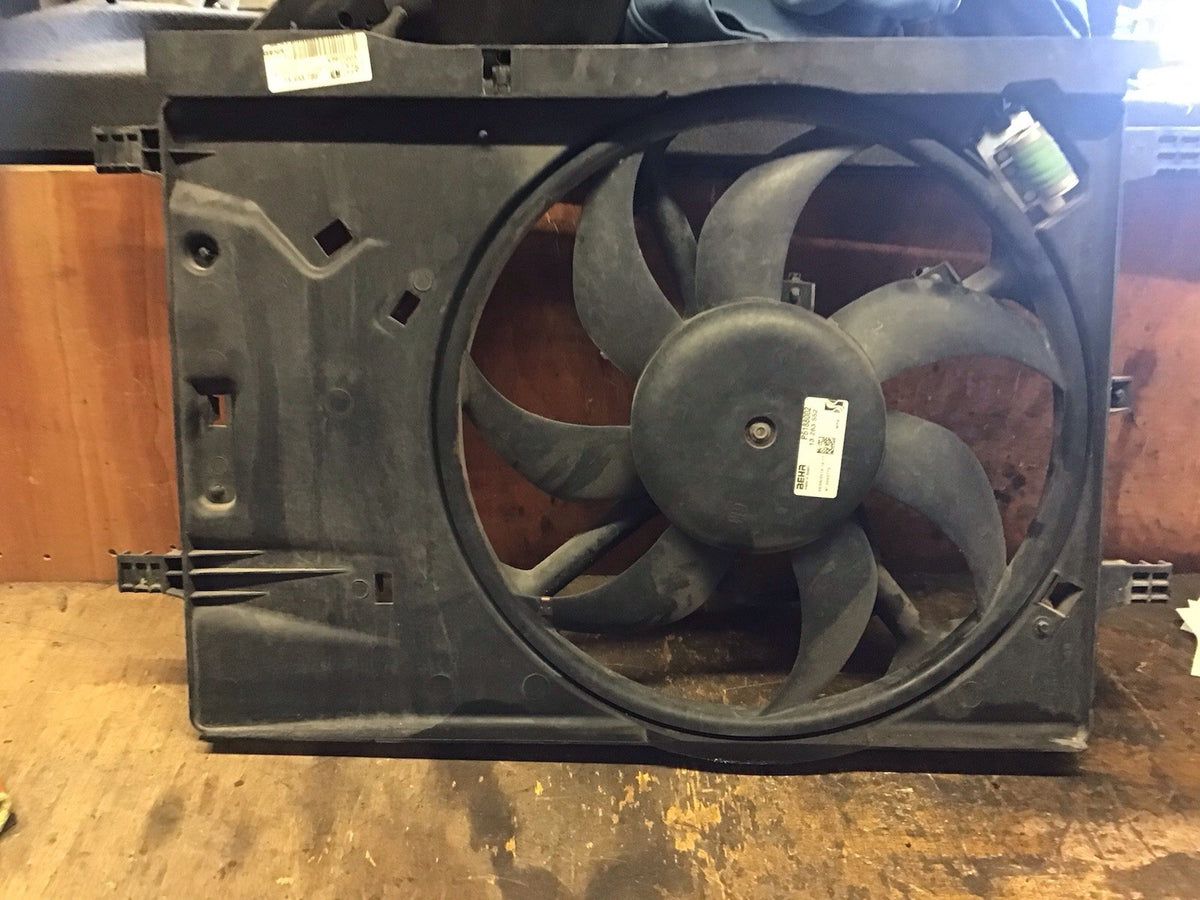 VAUXHALL CORSA D  RADIATOR FAN COWLING 13453788 2010 20142