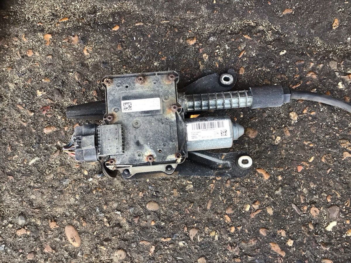 VAUXHALL ASTRA J ELECTRIC HAND BRAKE MOTOR 13365044 2015 20210
