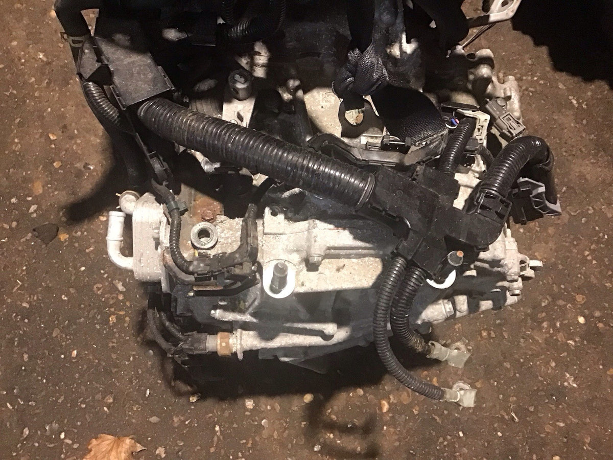 HONDA JAZZ MK4 1.4 PETROL  AUTOMATIC GEARBOX 28000 MILES 2015 20191