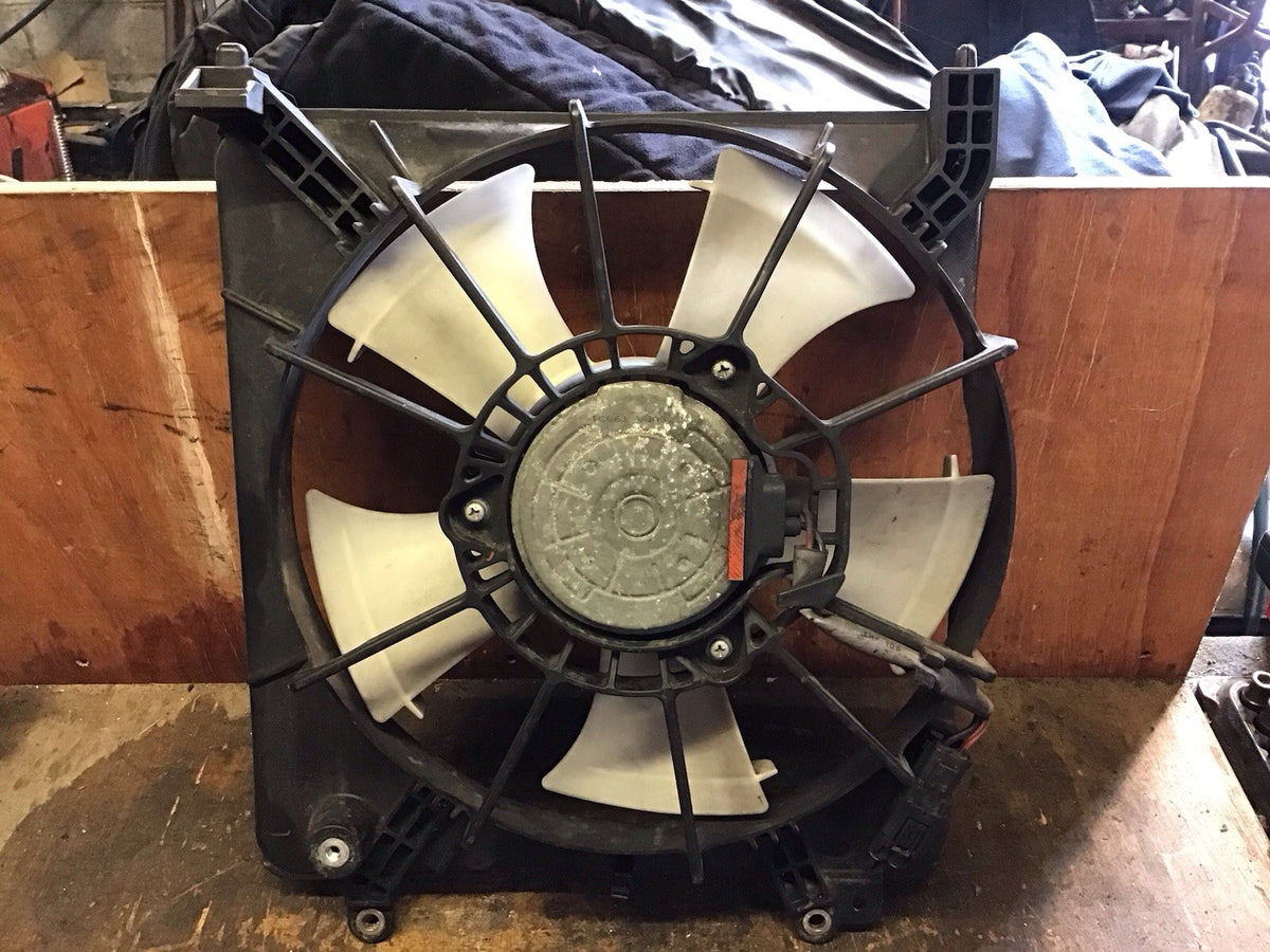 HONDA JAZZ MK3 RADIATOR FAN COOLING FAN COWLING 10A010/300 2009 20146