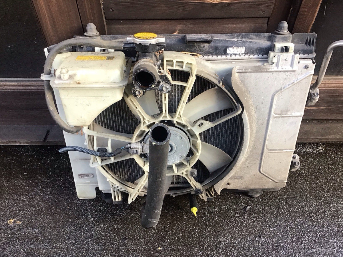 TOYOTA YARIS MK2 RADIATOR PACK MF422750 2006 20105