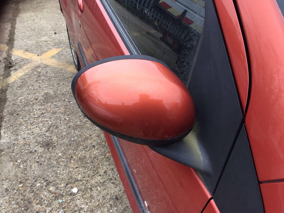 PEUGEOT 107 DRIVER'S SIDE O/S DOOR MIRROR ORANGE MADALINE KHF 2005 20132