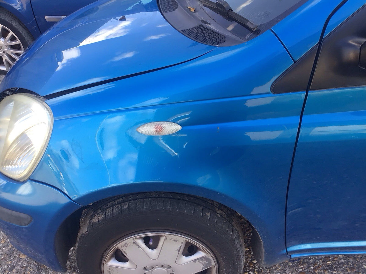 TOYOTA YARIS MK1 PASSENGER'S SIDE N/S WING PANEL SURF BLUE 8P1 2001 20061
