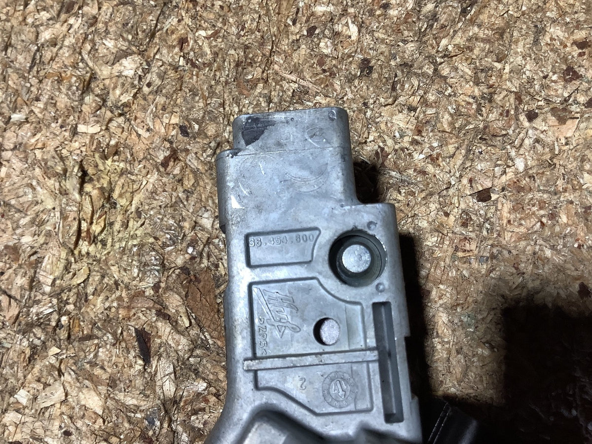 PEUGEOT 208 IGNITION BARREL LOCK AND KEY 3854600 2013 20183