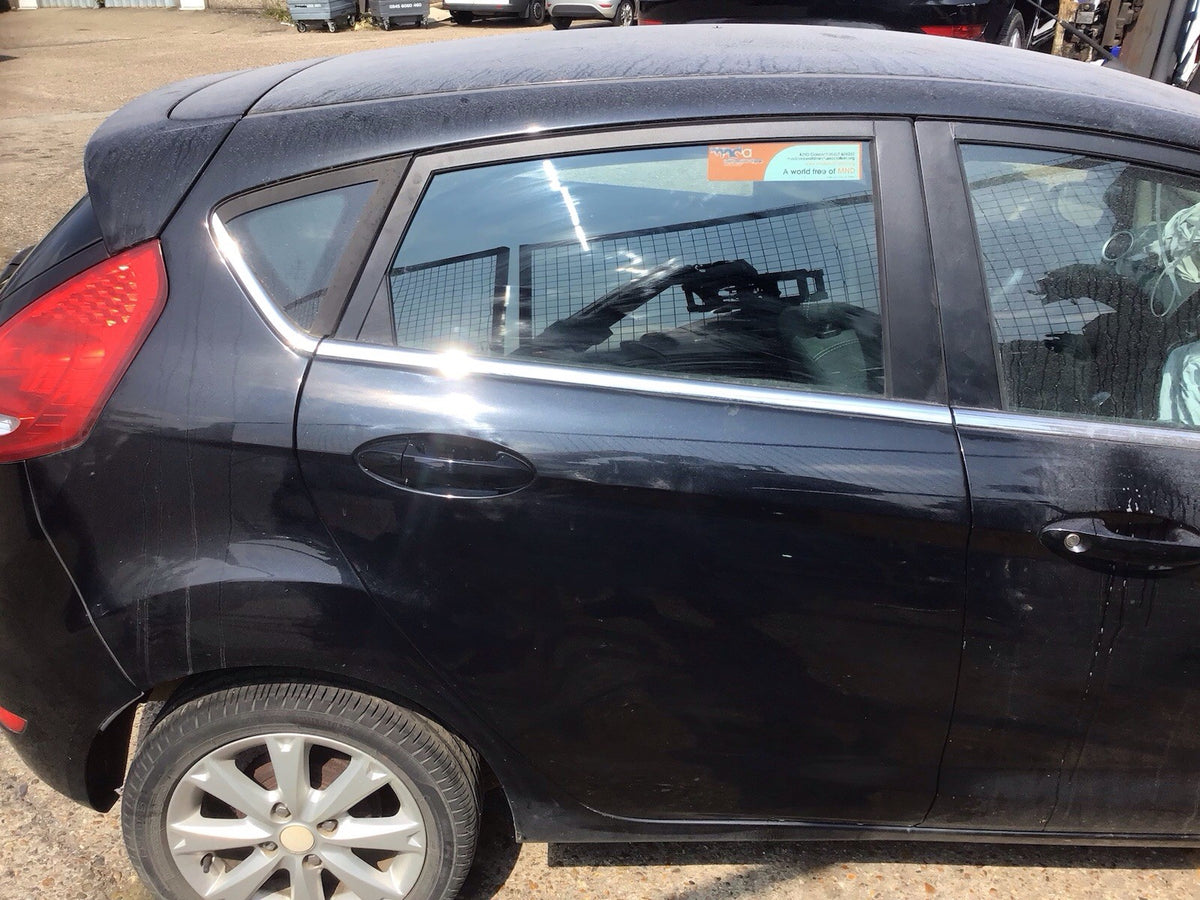 FORD FIESTA MK7 DRIVER'S SIDE O/S REAR DOOR IN PANTHER BLACK 2008 20172