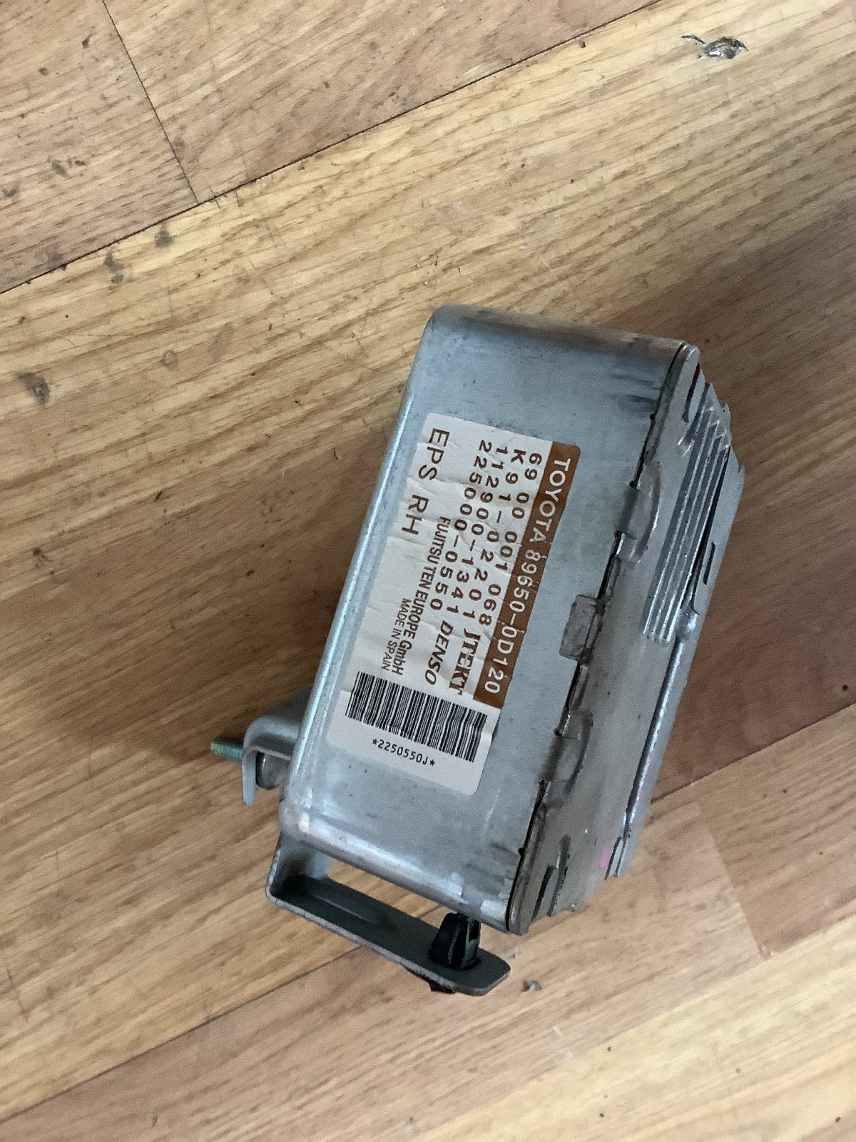 TOYOTA YARIS MK2 POWER STEERING ECU MODULE 89650 0D120 2006 20116