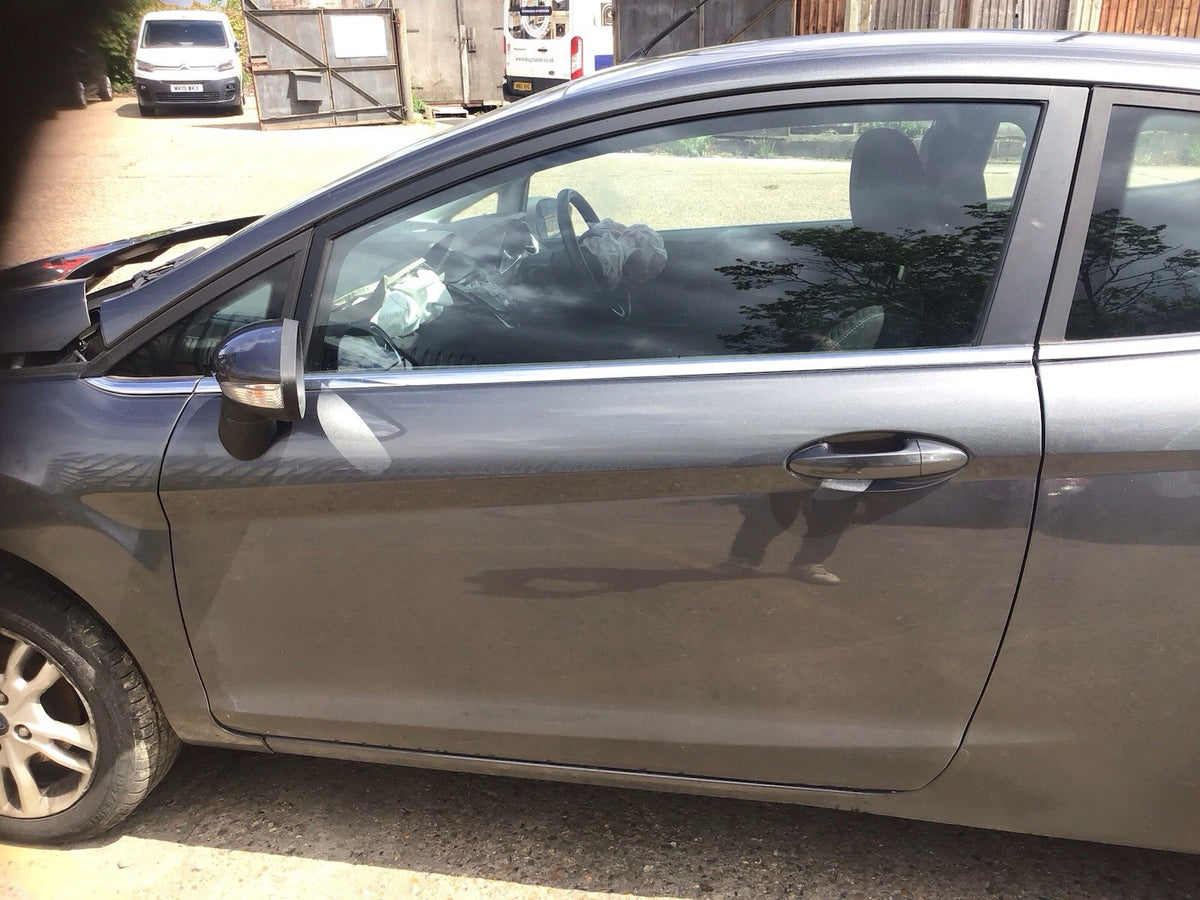 FORD FIESTA MK7 PASSENGERS SIDE N/S FRONT DOOR MAGNETIC GREY J7 3 DOOR 2008 20175