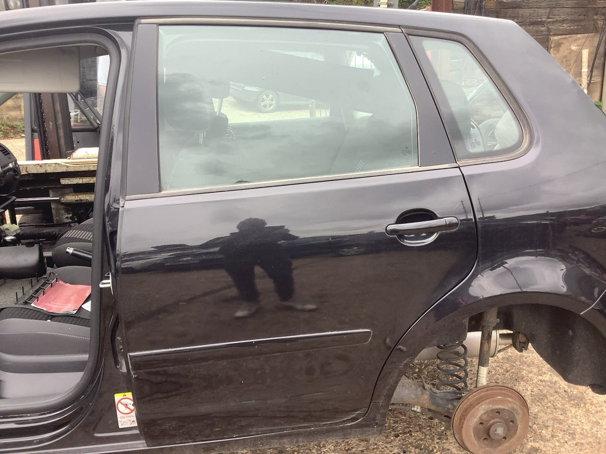 VOLKSWAGEN POLO 9N3 PASSENGERS SIDE N/S REAR DOOR BLACK PEARL LC9X 2002 20085