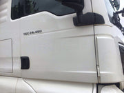 MAN TGX 24.460 DRIVER SIDE O/S DOOR IN WHITE WITHOUT MIRROR 2016 201910