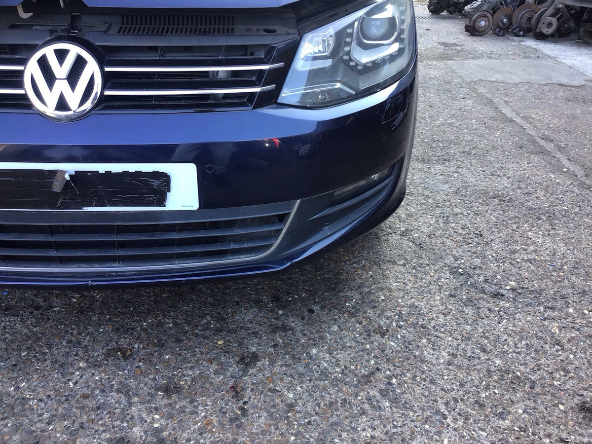 VOLKSWAGEN SHARAN MK2 FRONT BUMPER IN NIGHT BLUE LH5X  2010 20234