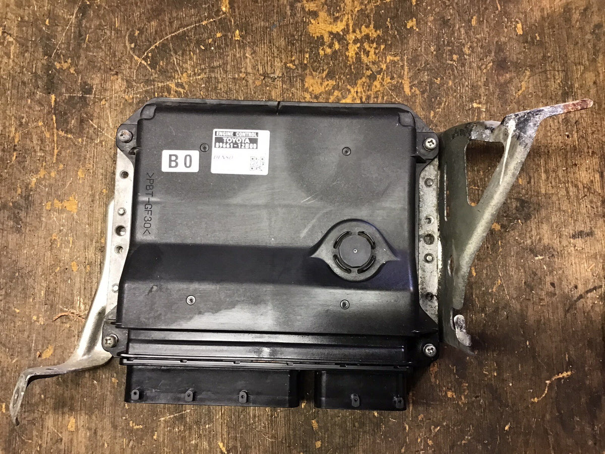 TOYOTA AURIS 2.0 DIESEL ENGINE ECU 89661 12B00 DENSO 175800 8021 2007 20105