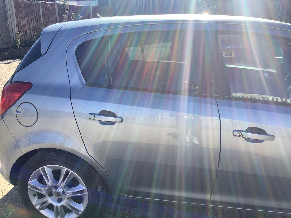 VAUXHALL CORSA D DRIVERS SIDE O/S REAR DOOR IN SILVER LAKE CODE Z179 2006-2014