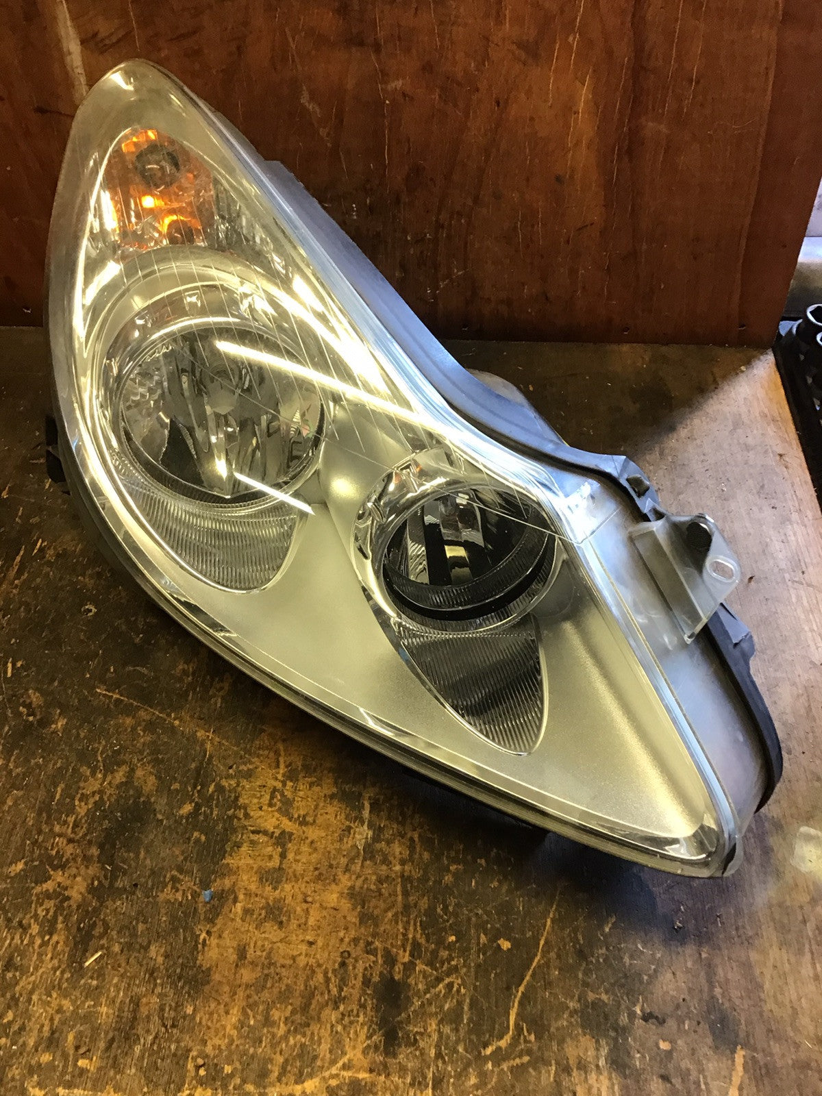 VAUXHALL CORSA D DRIVER'S SIDE HEADLIGHT SILVER INSERT 13186384 2006 20104