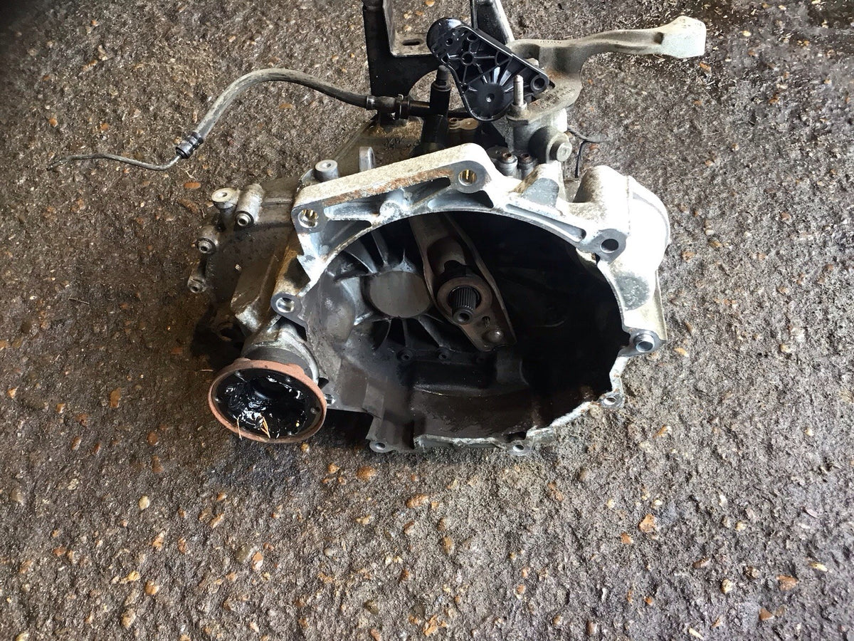 VOLKSWAGEN POLO 6C 1.2 PETROL GEARBOX CODE PED 5 SPEED 2013-2017