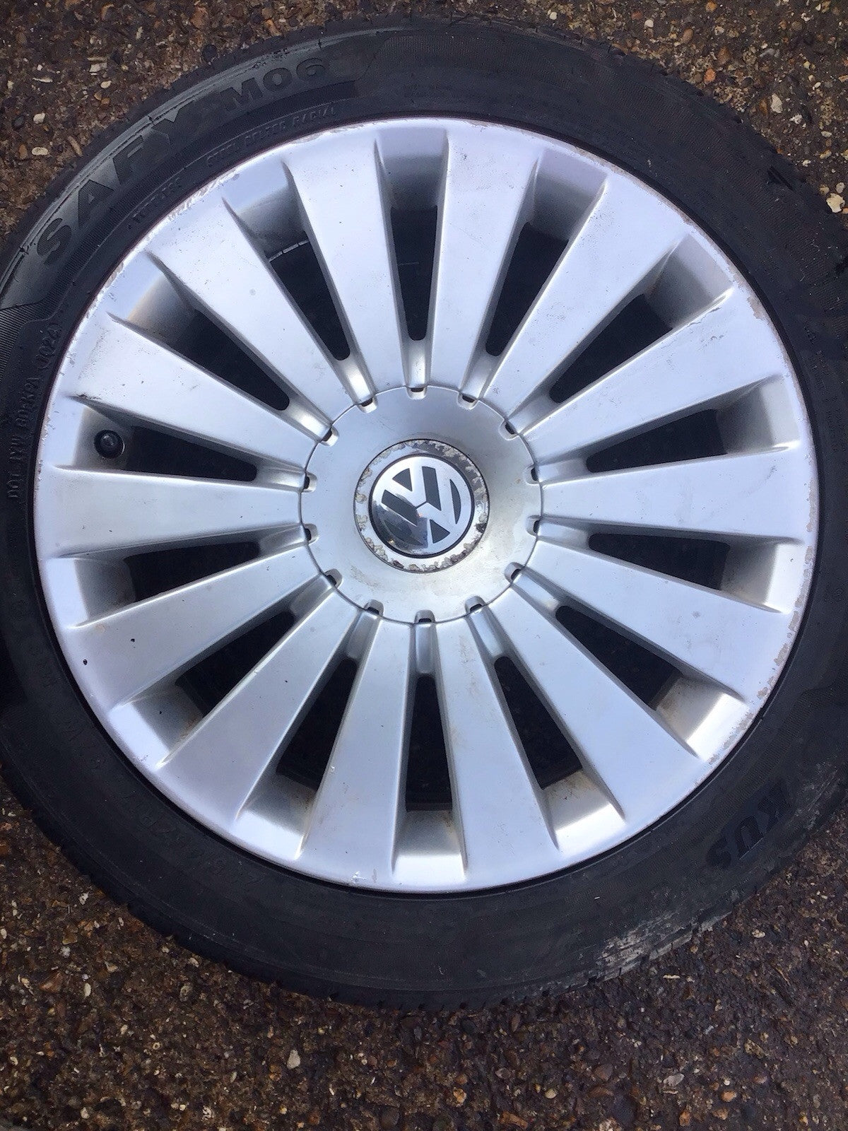VOLKSWAGEN PASSAT B6 ALLOY WHEEL 17'' 3C0601025G TYRE 235X45X17 2005 20104